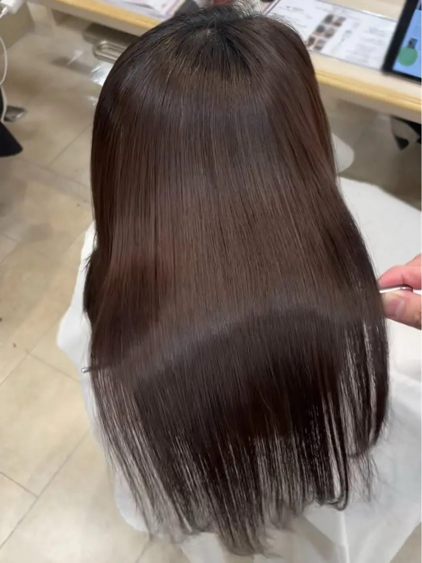 ロング シャドウパーマ／骨格 矯正カット　トモキのヘアスタイル