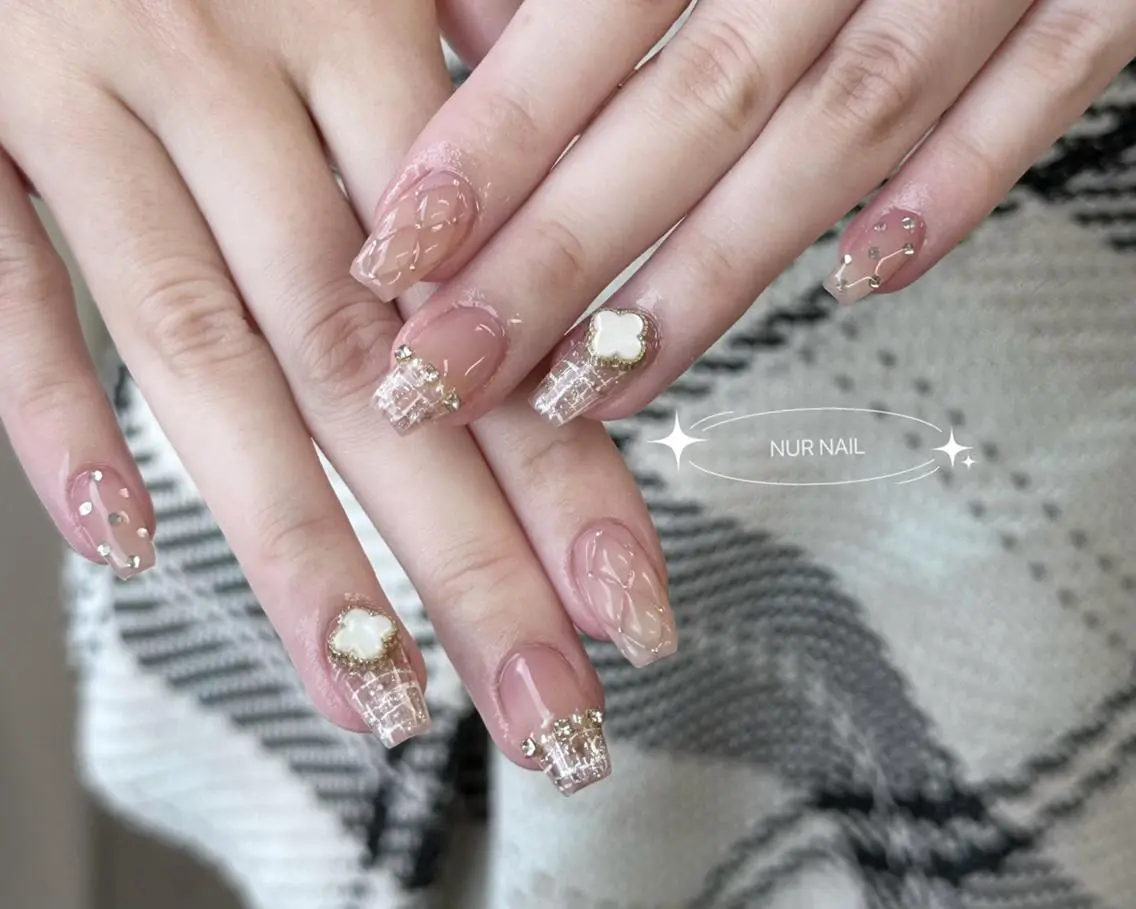ネイル ハンドネイル 🫧NUR NAIL✨のネイルデザイン