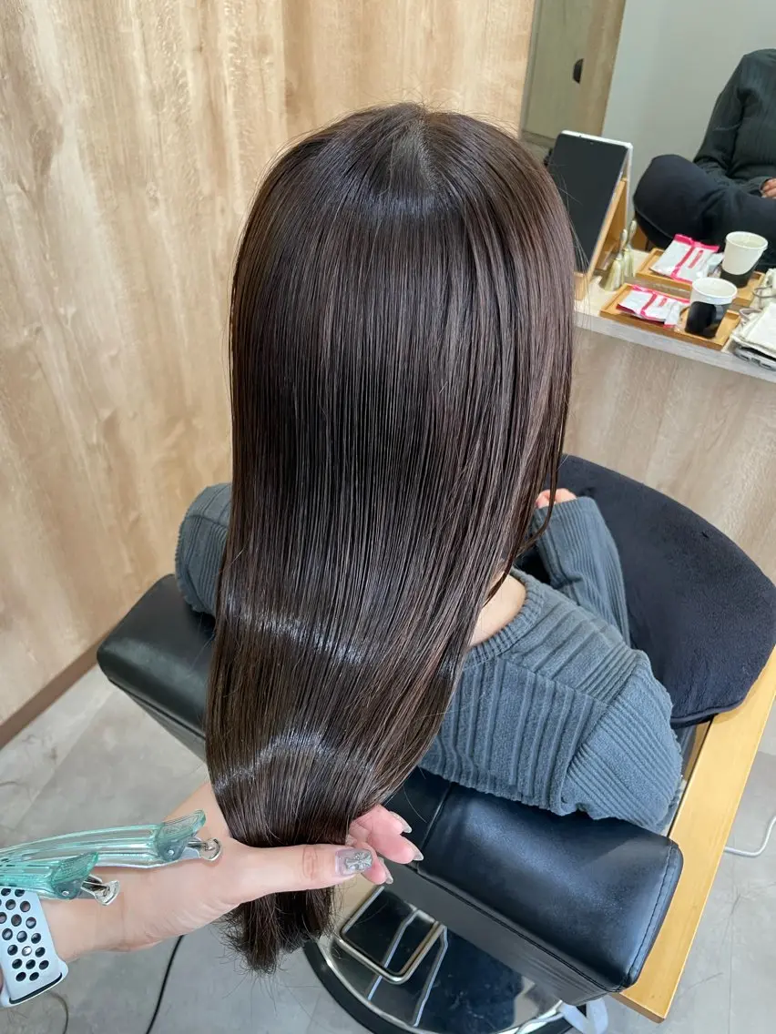 ロング パーマ カット ヘアカラー 縮毛矯正 トリートメント 髪質改善🌱透明感 カラー/MINAMIのヘアスタイル
