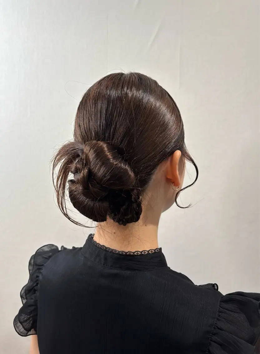 ロング ヘアアレンジ 三つ編み 森元 りこのヘアスタイル