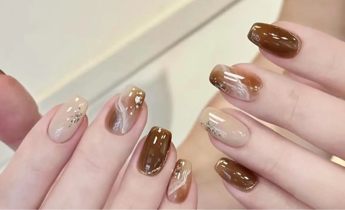 ネイル ハンドネイル Luvia harumiのネイルデザイン