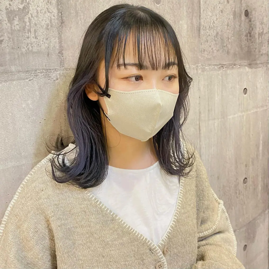 カラー イヤリングカラー ヘアカラー 比嘉 陽のヘアスタイル