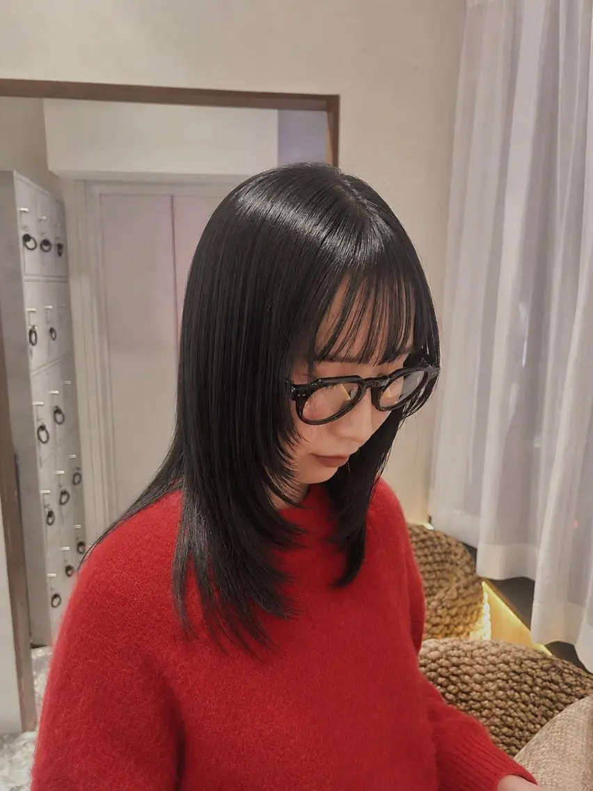 ミディアム カラー AYAKO / 新宿美容室のヘアスタイル