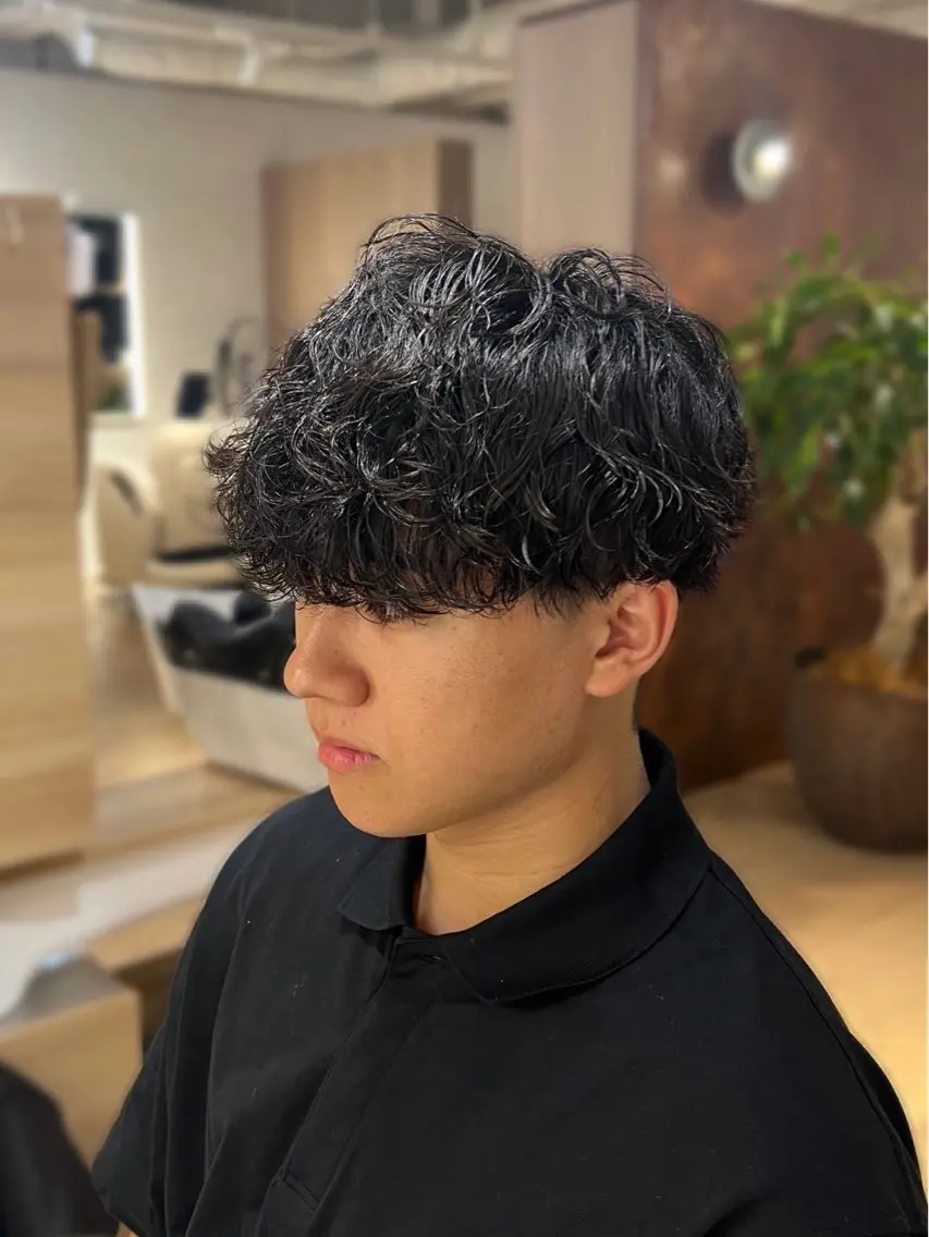 ショート パーマ メンズ カット パーマ 梅田茶屋町メンズ 専門美容師 山元一平のヘアスタイル