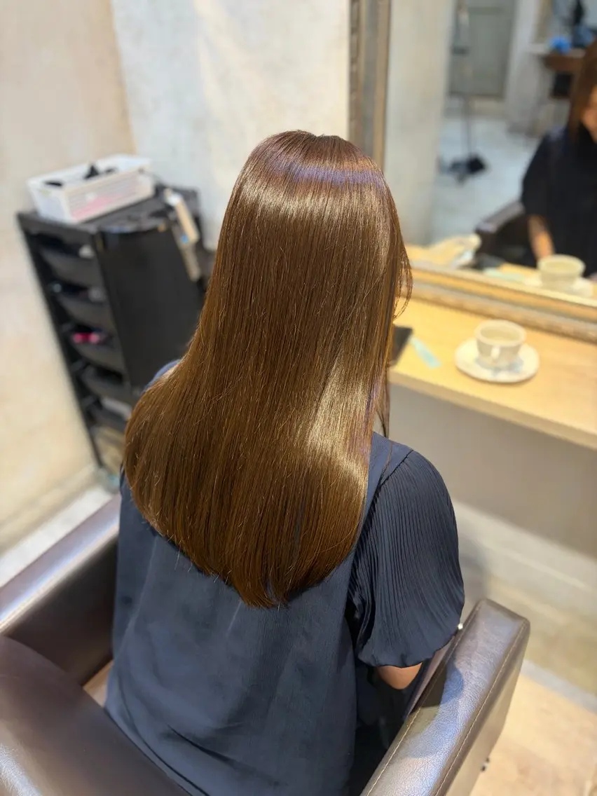セミロング Lutia新宿/ sumiのヘアスタイル