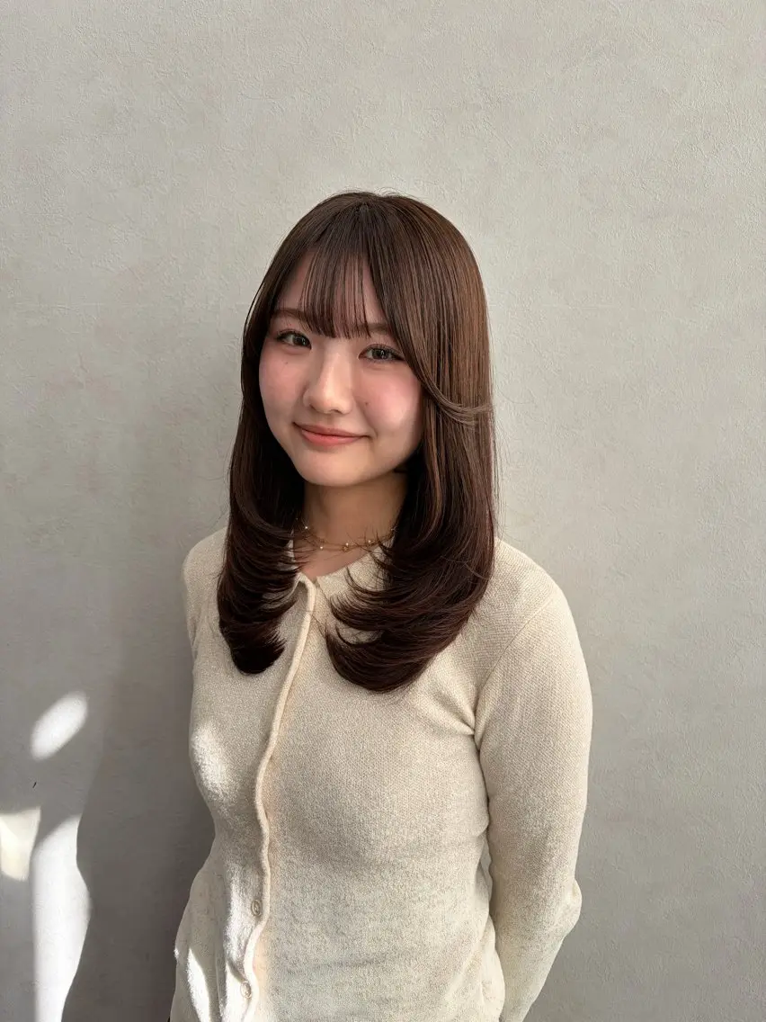 〚🥣5月限定🥣〛似合わせカット+艶々カラー+内部補修3stepトリートメントの写真