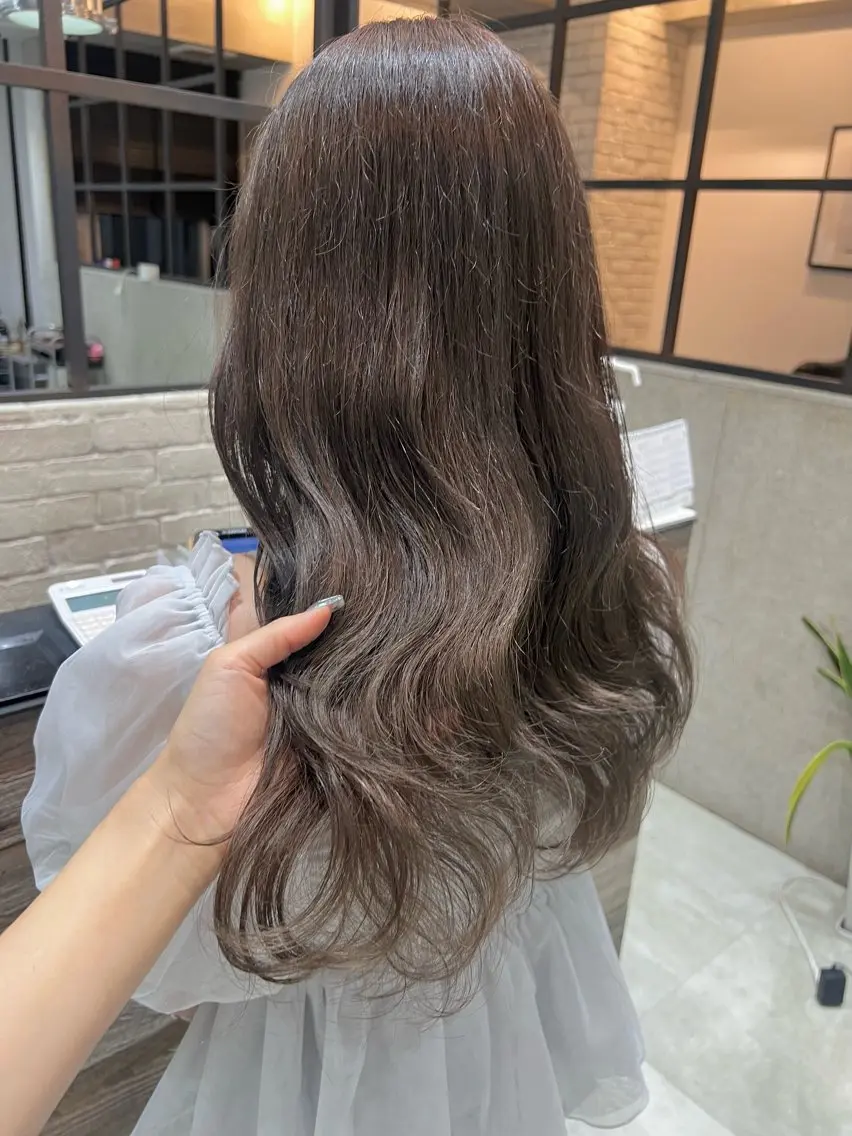 ロング カラー グレージュ ヘアカラー 🌿ニュアンス/髪質 改善🌿Fukudaのヘアスタイル