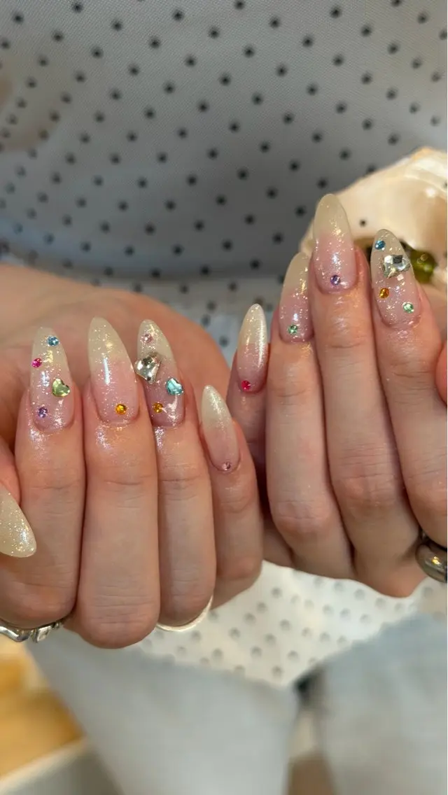 ネイル キラキラネイル ハンドネイル nailsalon Utopiaのネイルデザイン