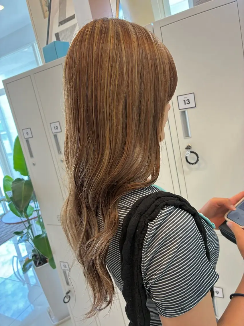 カラー ハイライトカラー ヘアカラー LiTA  浜線店 小野寺のヘアスタイル