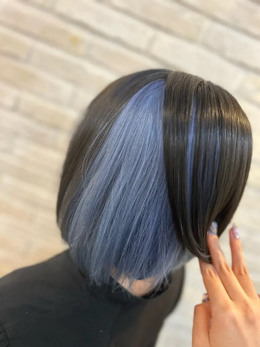 ショート カラー ブリーチ 透明感カラー インナーカラー 櫟本 来夢のヘアスタイル