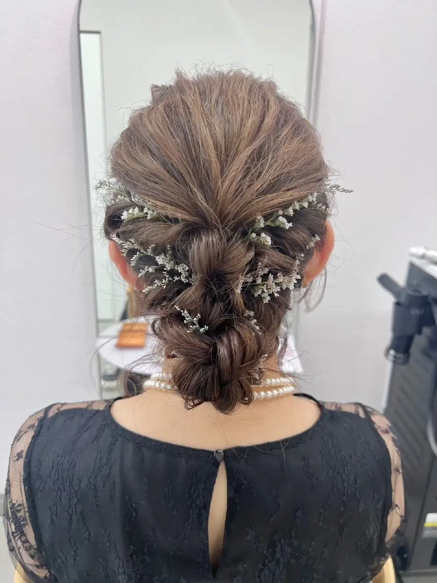 ヘアアレンジ 🌸花屋併設🌸石垣 友基のヘアスタイル