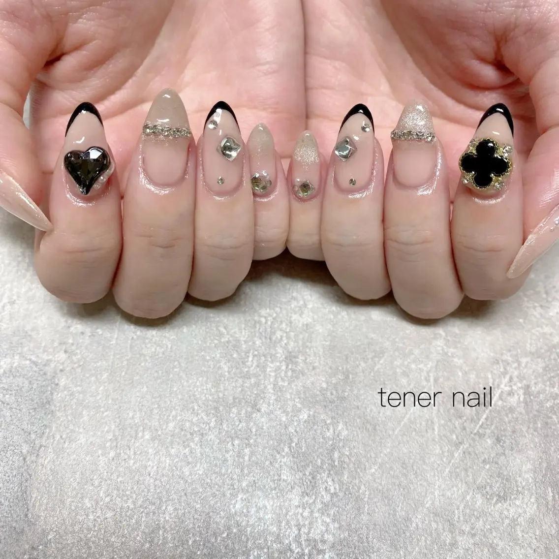ネイル ハート ハンドネイル テネルネイル tener nailのネイルデザイン