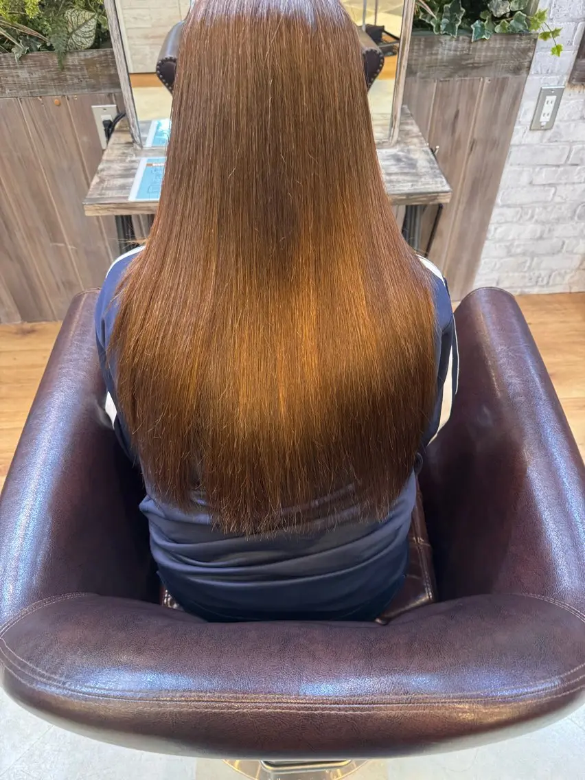 ロング 久保田 琉菜のヘアスタイル