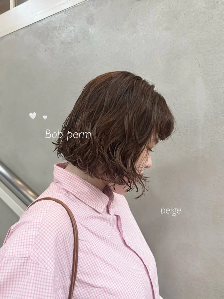ミディアム ヘアカラー コトノ/レイヤー /透明感カラーのヘアスタイル