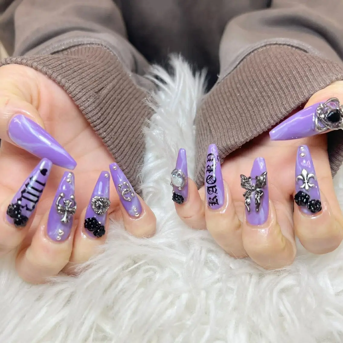 ネイル ANH NAIL ゴテゴテ専門店💎のネイルデザイン