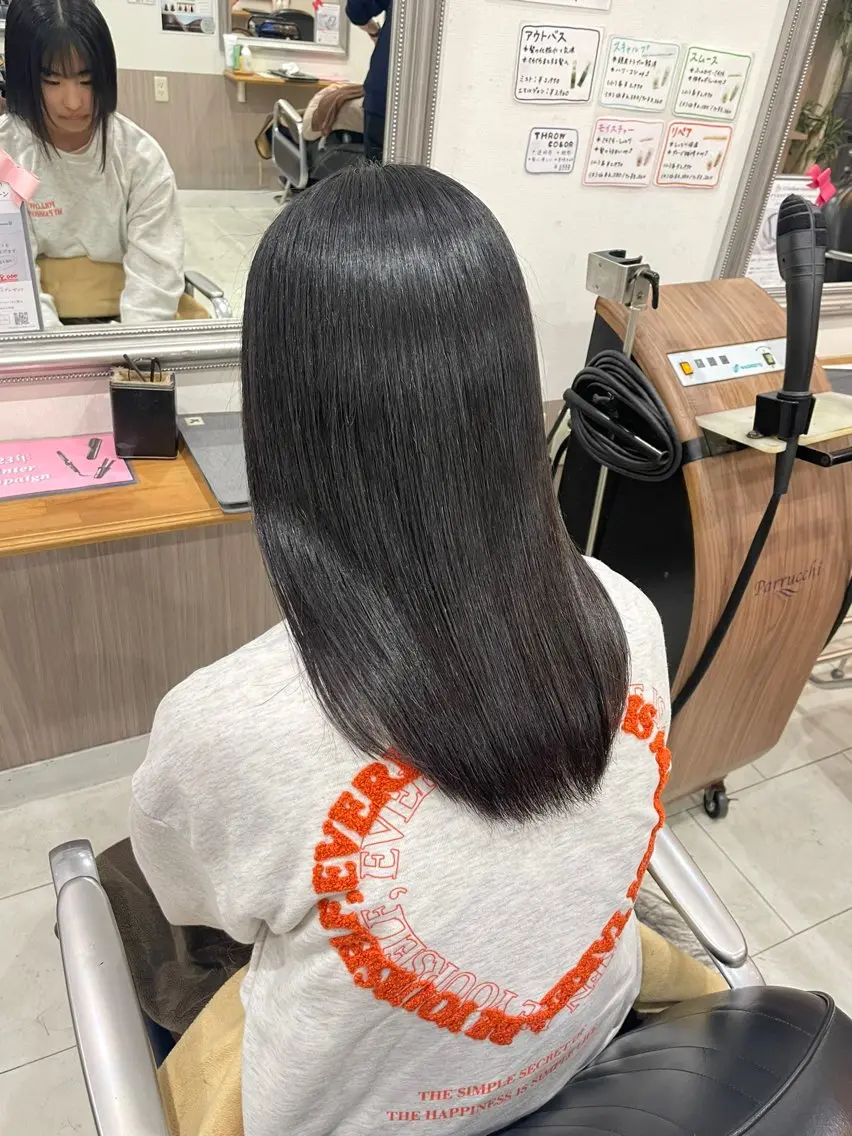 ミディアム Hikari 髪質改善🩵ᩚ🫧のヘアスタイル