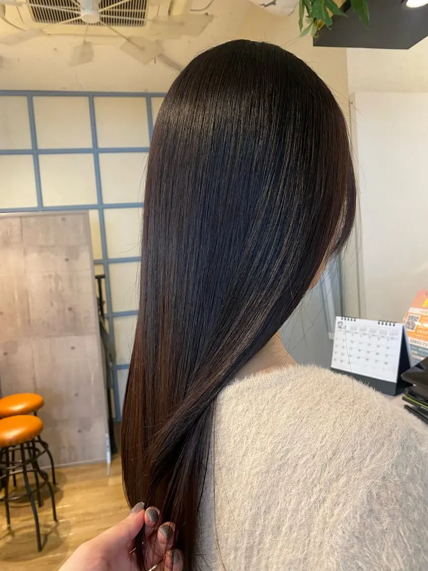 ロング ピンクブラウン 縮毛矯正 カット ヘアカラー トリートメント N°+aero 😊れいか😊のヘアスタイル