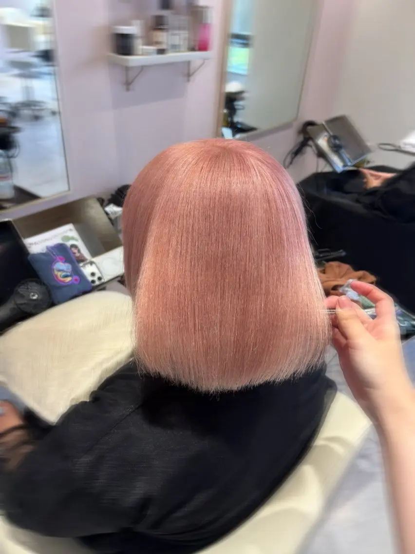 カラー ピンクカラー ヘアカラー ブリーチカラー/茨木 𝙨𝙖𝙠𝙞💚のヘアスタイル