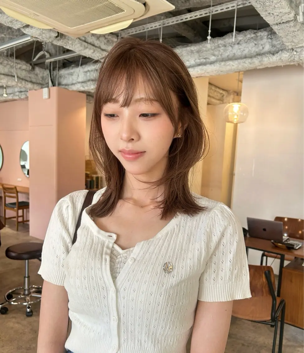 セミロング カラー ヘアアレンジ グレージュ ヘアカラー 🎀suzuna 透明感colorのヘアスタイル