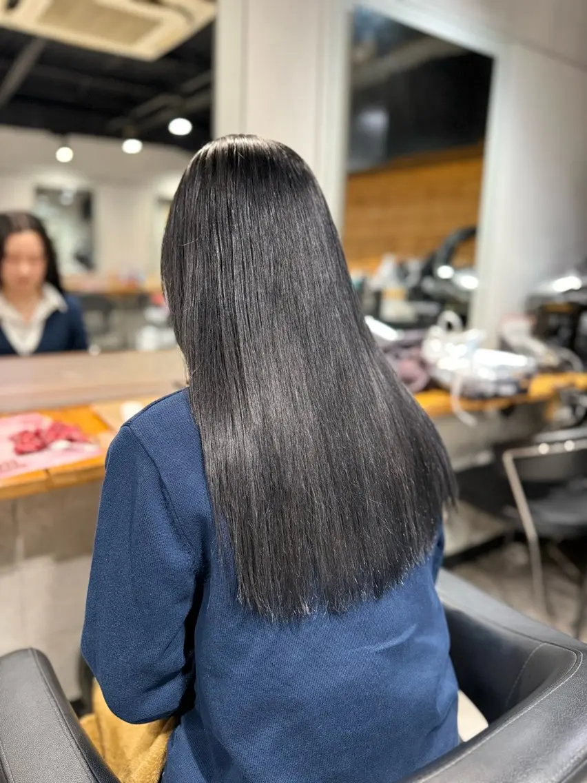 ロング カラー ヘアカラー トリートメント NANAMI🩵 大人可愛い韓国ヘアのヘアスタイル