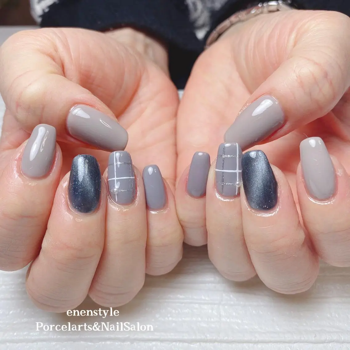 ミディアム ネイル 🐾enen style 🐾のネイルデザイン