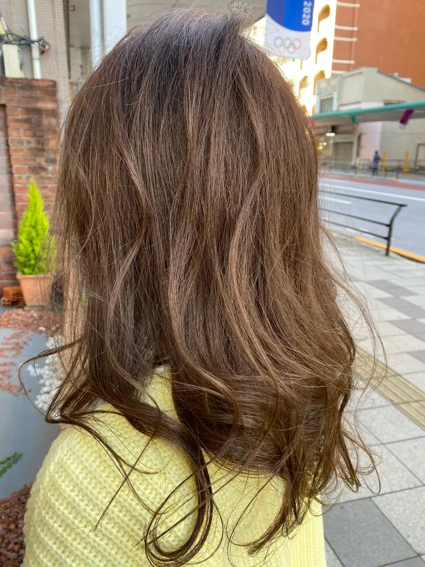 💓髪に優しいお好み全体ヘアカラー &COREMEのトリートメント & 癒しのヘッドスパ✂️の写真