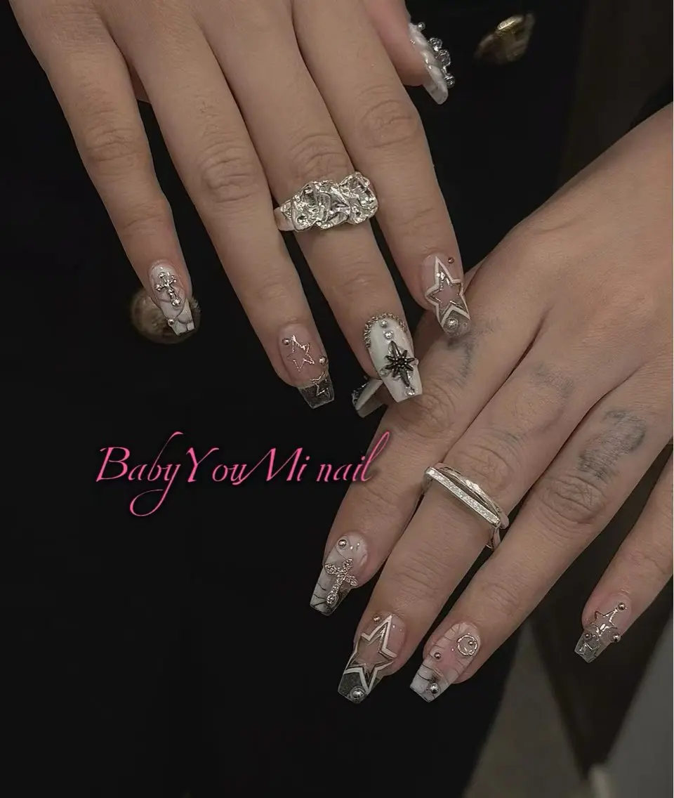 ネイル オーロラネイル 成人式 フットネイル フレンチネイル ジェルネイル ハンドネイル BabyYouMi nailのネイルデザイン