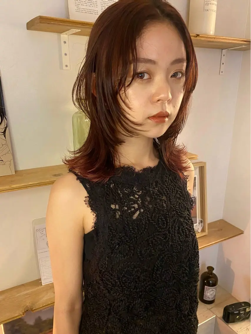 ミディアム カラー ブラウンカラー レッドカラー レッドブラウン レイヤーカット 森貴裕/ベージュ/ パーマ/オリーブのヘアスタイル