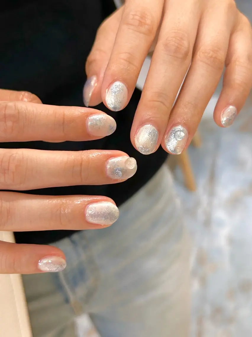 ネイル フレンチネイル キラキラネイル オフィスネイル ピンク ピンクベージュ ハンドネイル Lily nailのネイルデザイン