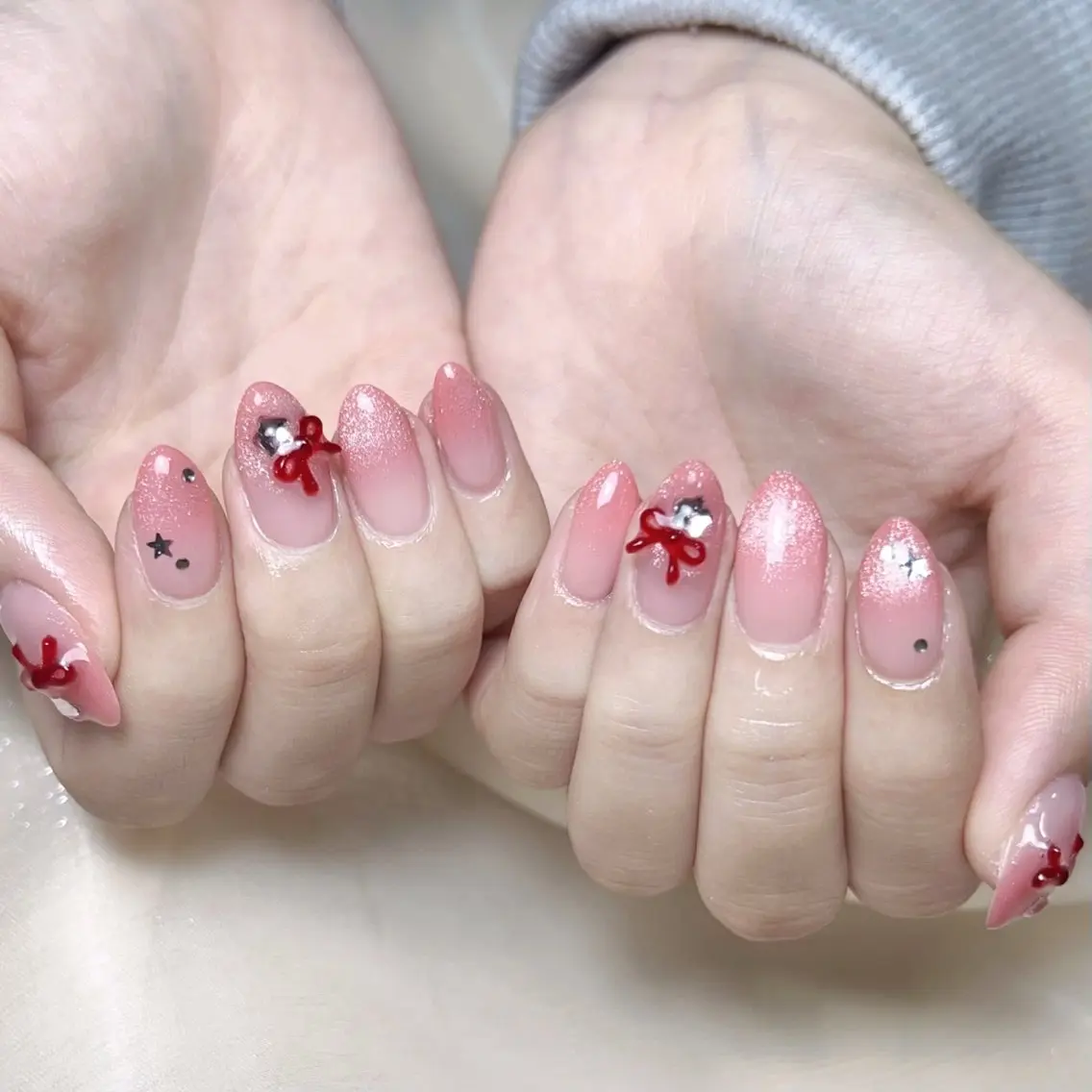 メンズ ネイル メンズ韓国風 アートネイル オーロラネイル ガーリー キラキラネイル ハンドネイル Nail salon 木にいるのネイルデザイン