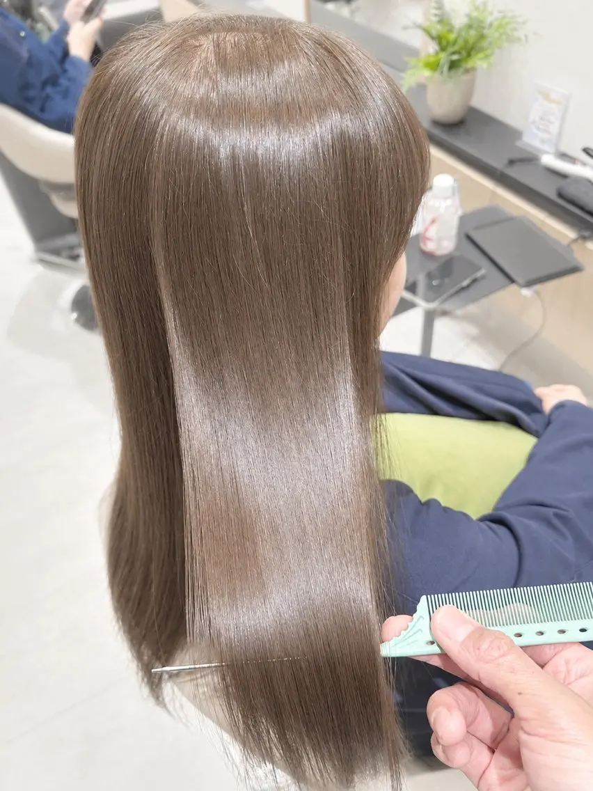 ショート カラー 柳澤 武宏のヘアスタイル