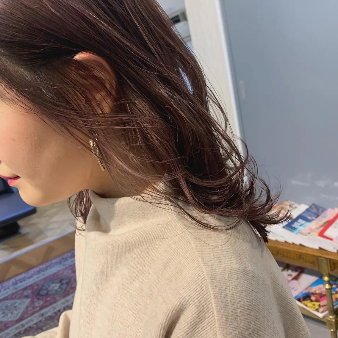 ミディアム 緑川 瑞穂のヘアスタイル