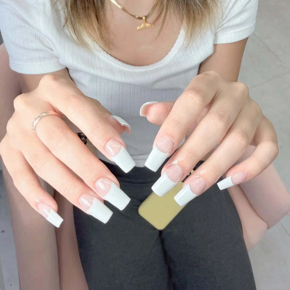 ネイル フレンチネイル ホワイト ハンドネイル KOTORA NAILのネイルデザイン