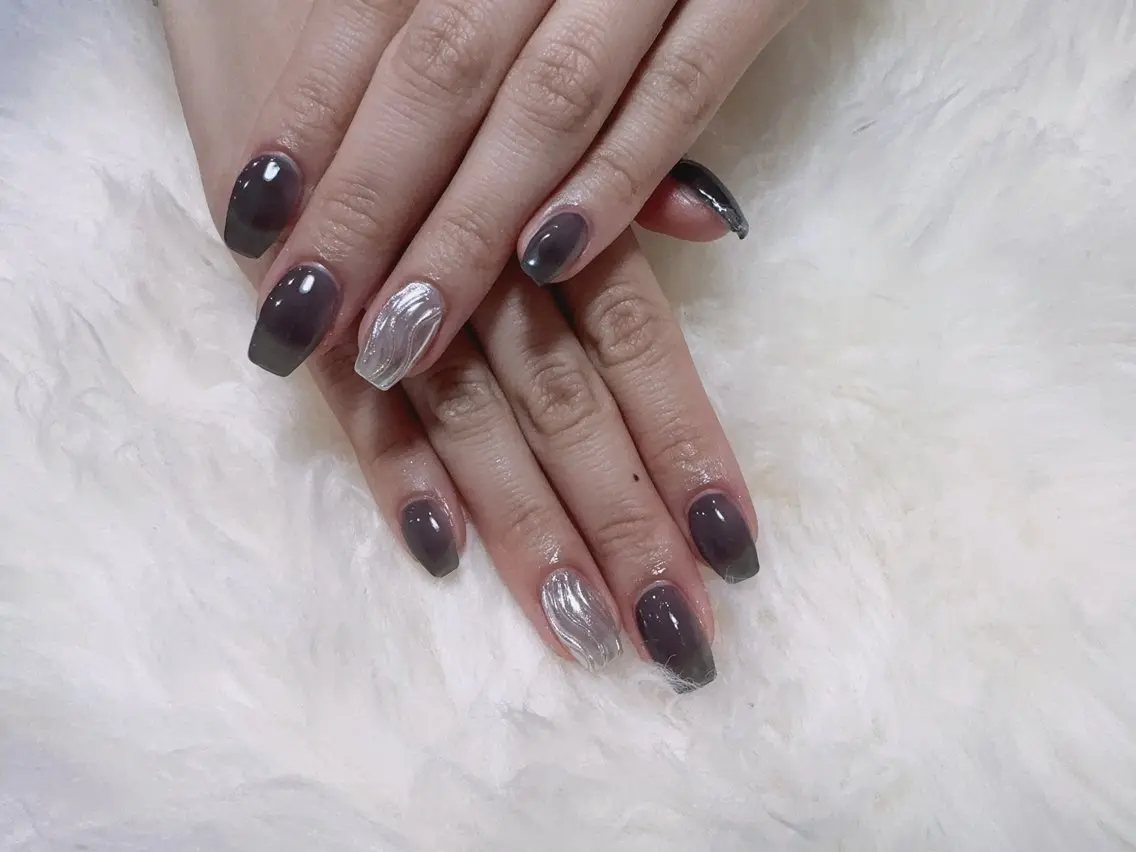 ネイル WISTERIA kozueのネイルデザイン