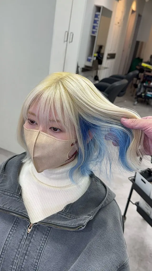 ミディアム カラー ヘアアレンジ ブリーチ ヘアカラー トリートメント ✨錦糸町ブリーチ/ ホワイトカラー皇気✨のヘアスタイル