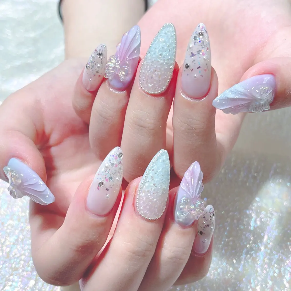 ネイル ハンドネイル Queens ひなのネイルデザイン