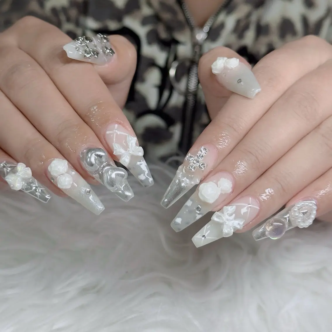 ネイル フットネイル フレンチネイル グラデーション 韓国ネイル ロングネイル ハンドネイル Hani Nail Salonのネイルデザイン
