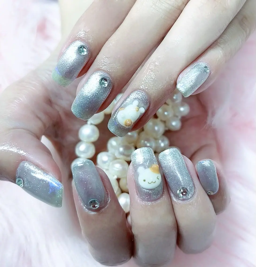 ネイル ハンドネイル MoonNail ユリ🌸のネイルデザイン
