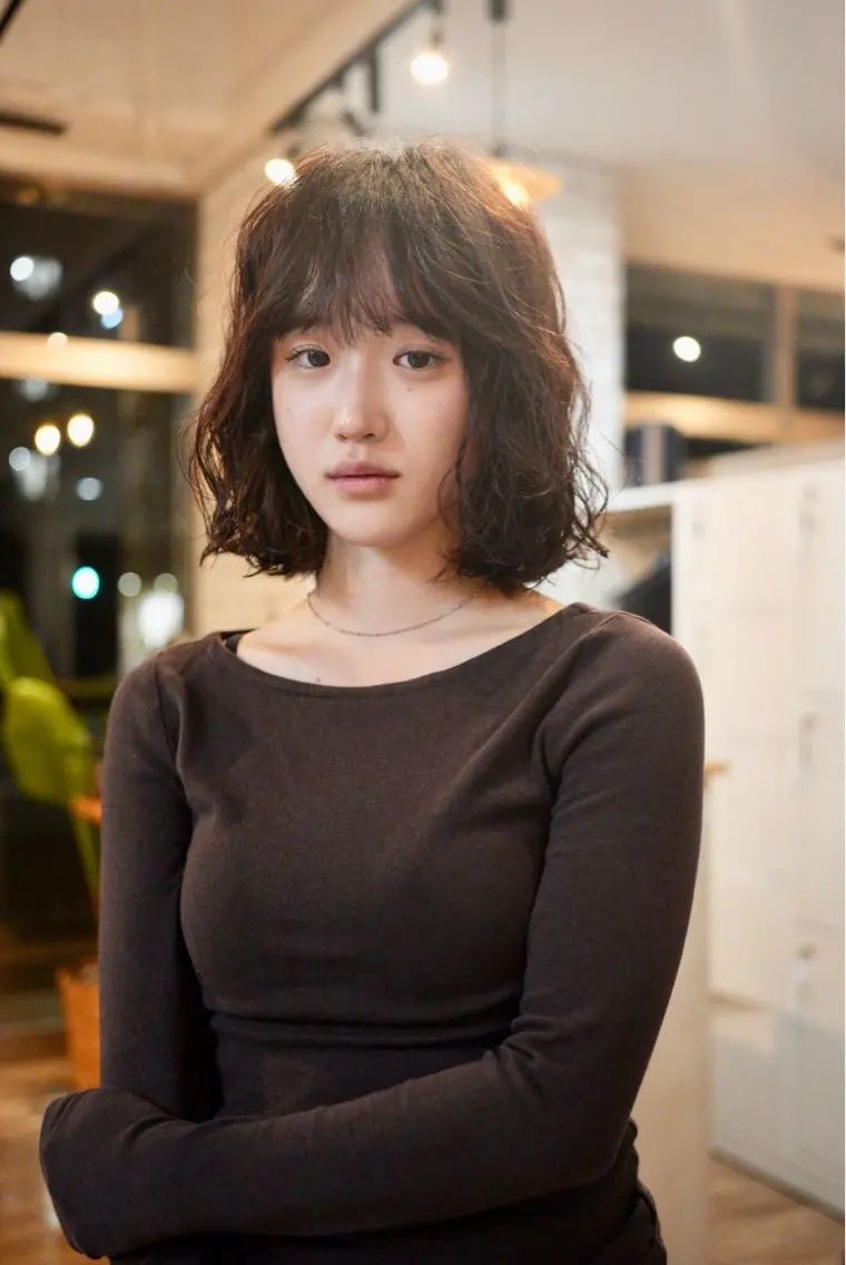 ミディアム パーマ Basis 田口豪司のヘアスタイル