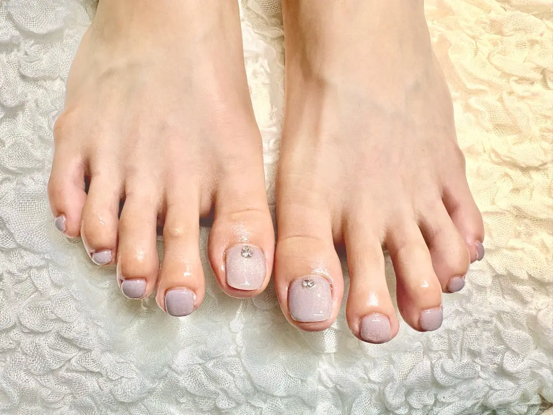 ネイル フットネイル N. Style Mayaのネイルデザイン