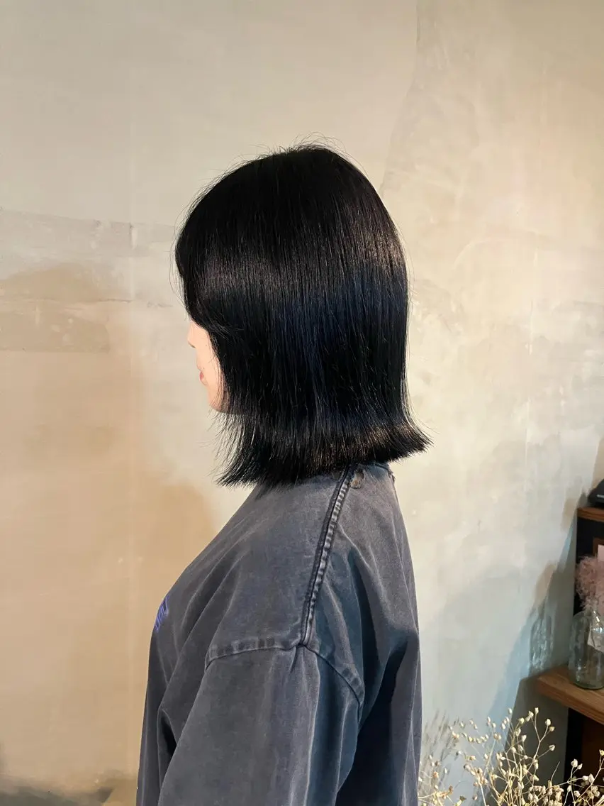 カラー 石江 奈琉のヘアスタイル