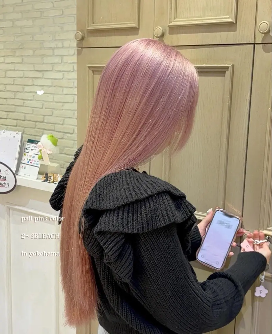 ロング カラー ブリーチ ピンクカラー ホワイトピンク ヘアカラー シールエクステ横浜 🐏☁️miminaのヘアスタイル