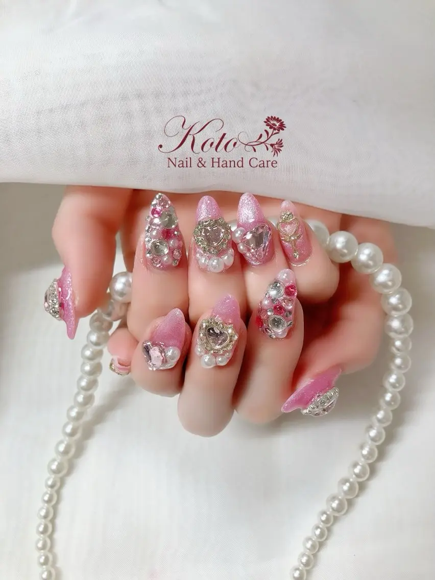 ネイル 長さ出し ジェルネイル 持ち込み ニュアンスネイル 赤色 ハンドネイル Nail Salon KOTOのネイルデザイン