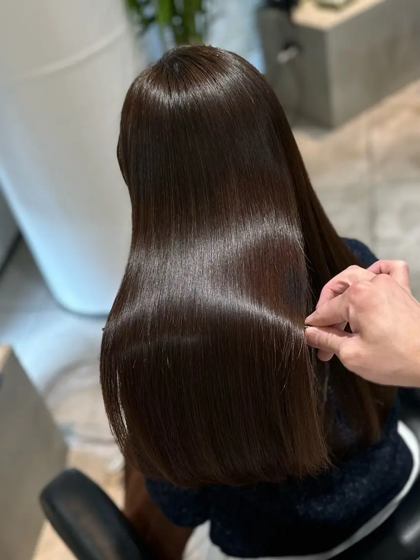 ロング パーマ カット 縮毛矯正 トリートメント 美髪矯正🫧艶髪特化 🫧関口太郎のヘアスタイル