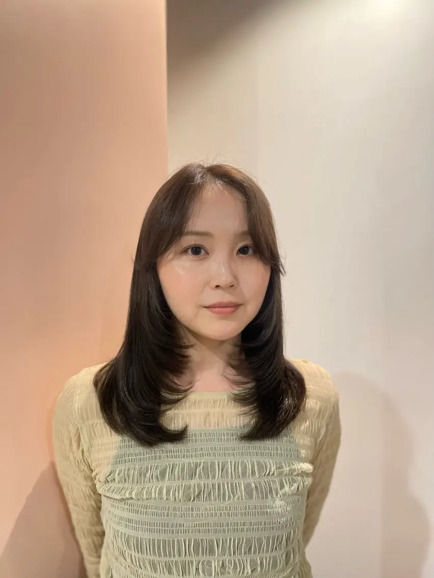 セミロング レイヤーカット カット ヘアカラー ゆるふわガーリーst yle🩰yuukaのヘアスタイル