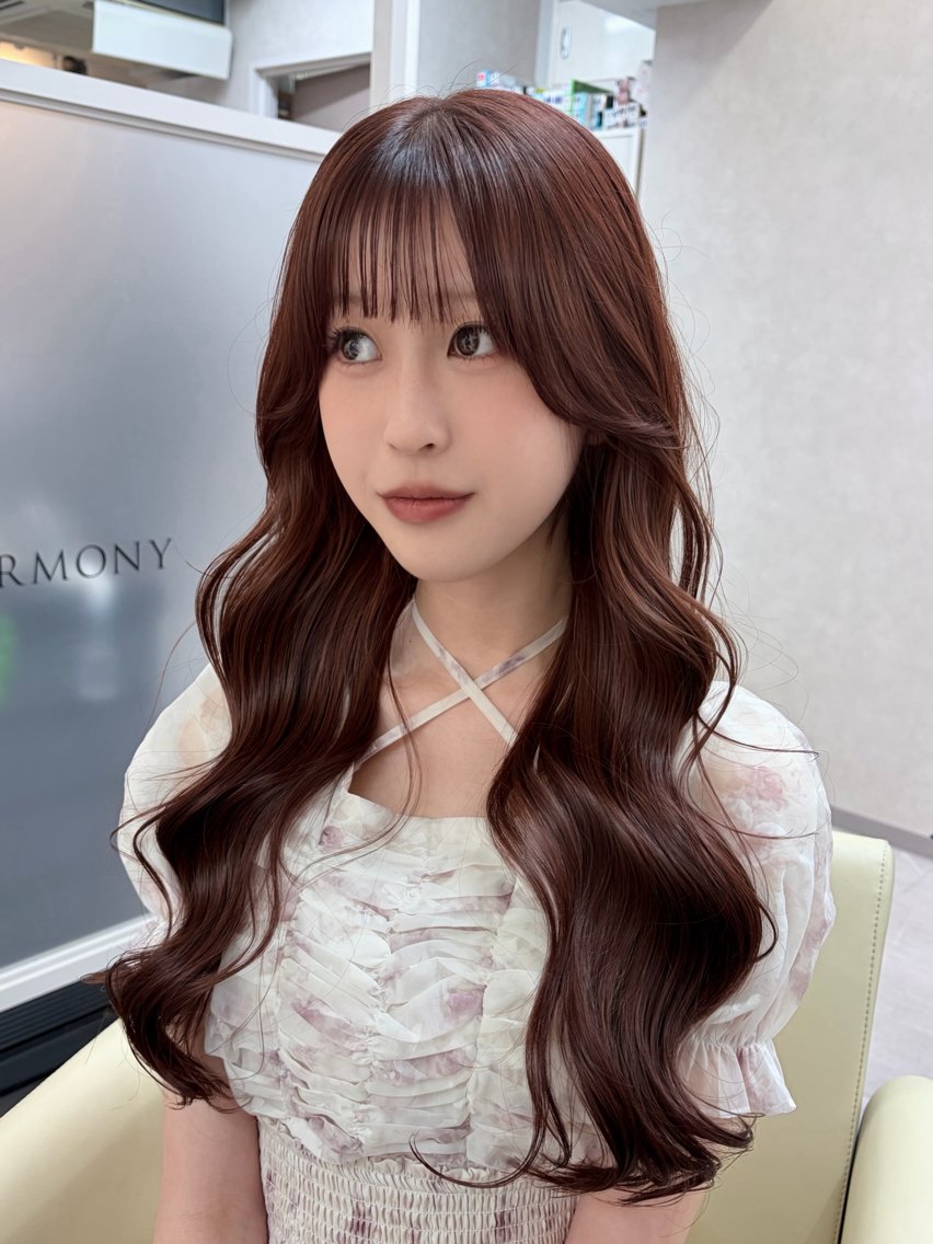 セミロング カット ヘアカラー トリートメント ヘアセット 韓国風レイヤーカラー ライムのヘアスタイル
