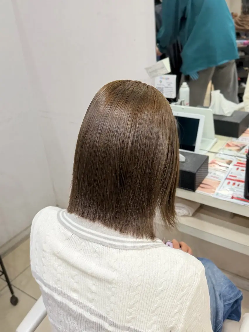 ショート カラー ベージュカラー オリーブベージュ ヘアカラー 🤎ベージュカラー/ 髪質改善/山岸🤎のヘアスタイル