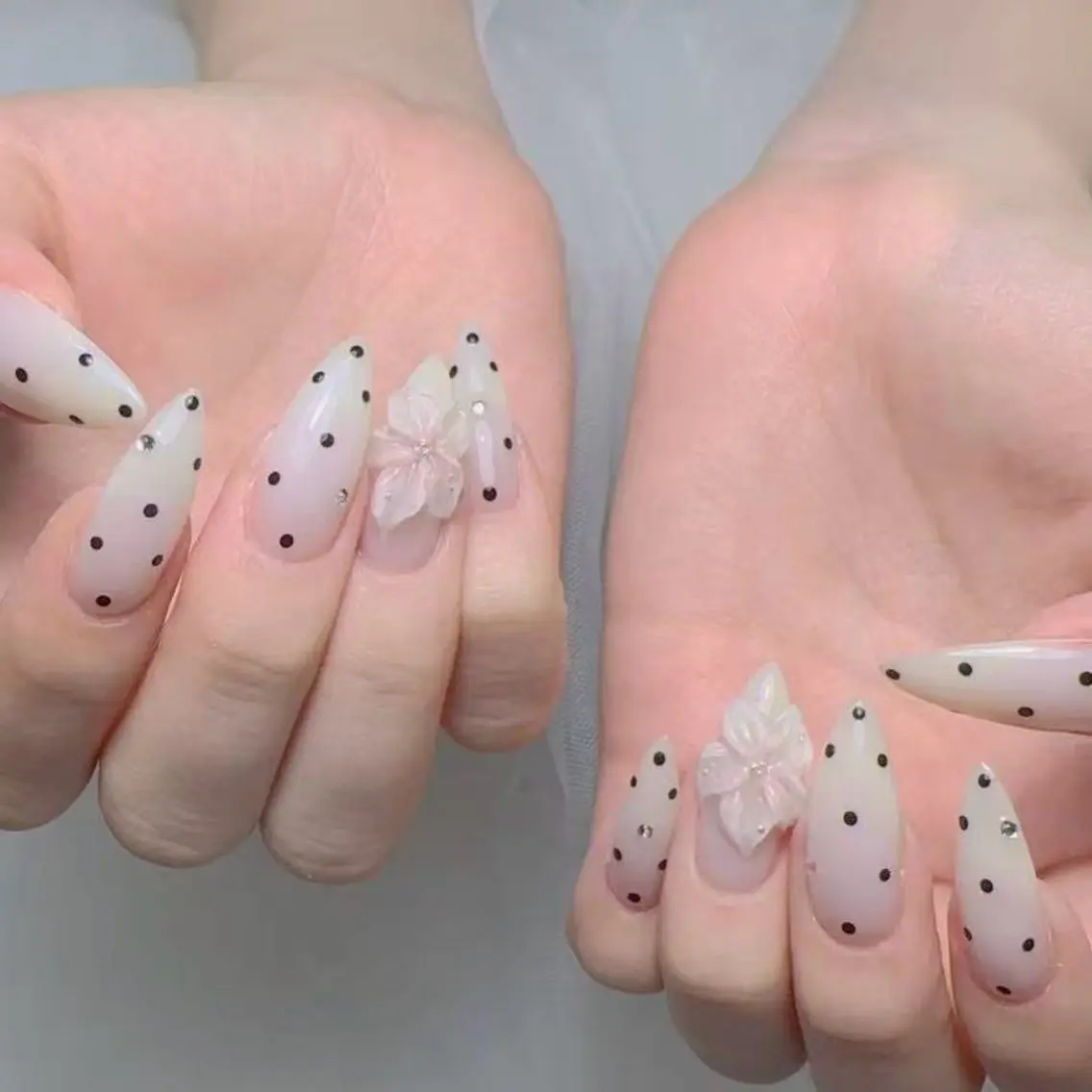 ネイル 💅🏻 ayakaのネイルデザイン
