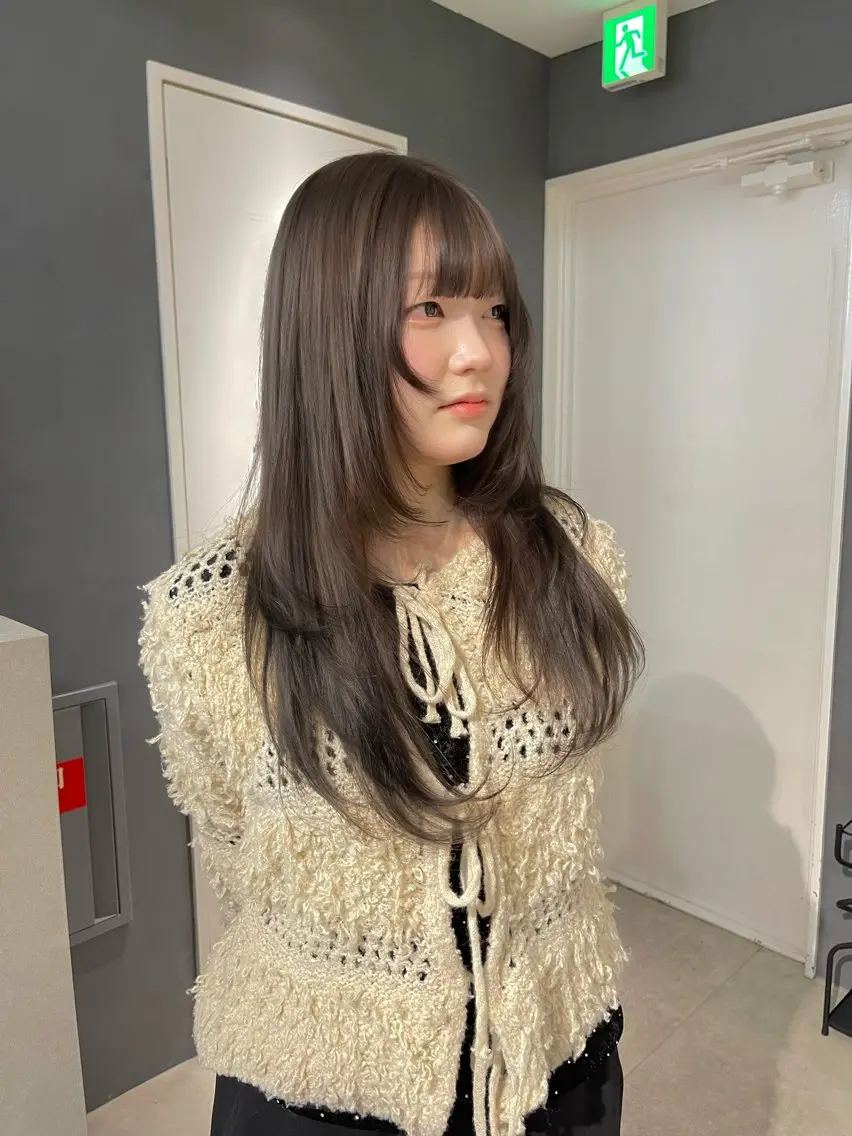 ロング カラー グレージュ ハッシュカット 縮毛矯正/艶髪/透明 感カラー/NENEのヘアスタイル