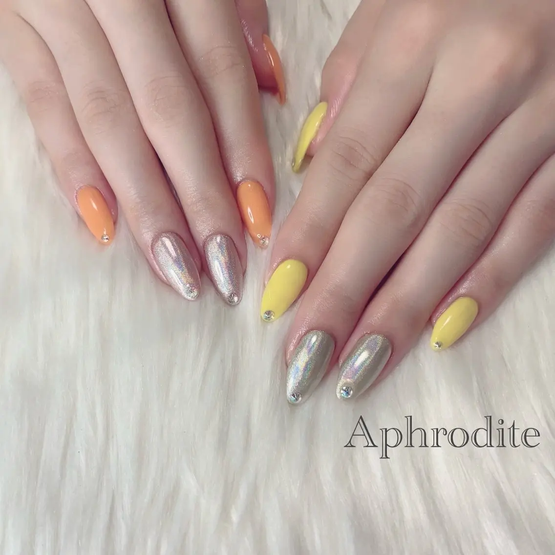 ネイル Aphrodite パラジェル認定サロンのネイルデザイン